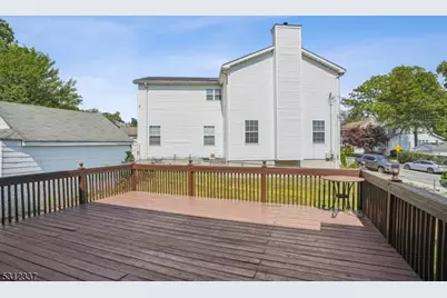 937 Roosevelt Ave, Union Township, NJ 07083 - Photo 29