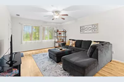 5 Port Royal Dr #7, Vernon, NJ 07462 - Photo 11