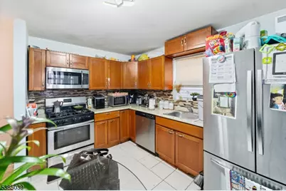 22 Godwin Ave, Paterson, NJ 07501 - Photo 7