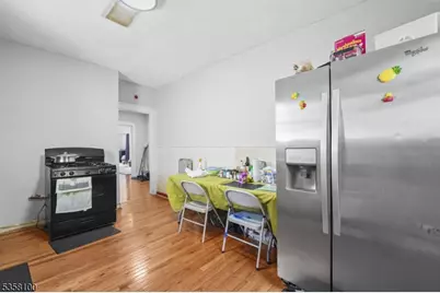 253 S Burnett St, East Orange, NJ 07018 - Photo 23