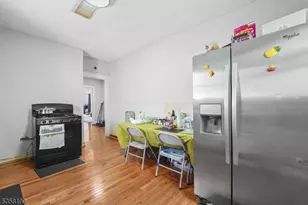 253 S Burnett St, East Orange, NJ 07018 - Photo 23