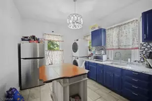 253 S Burnett St, East Orange, NJ 07018 - Photo 27