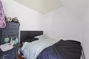 253 S Burnett St, East Orange, NJ 07018 - Photo 11