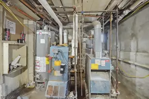 253 S Burnett St, East Orange, NJ 07018 - Photo 47