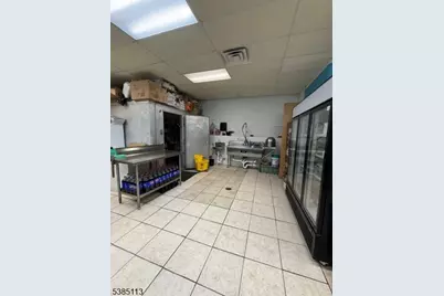 291 N 8th St, Prospect Park, NJ 07508 - Photo 5