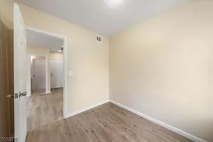 115 Jefferson Ave, Elizabeth, NJ 07201 - Photo 9