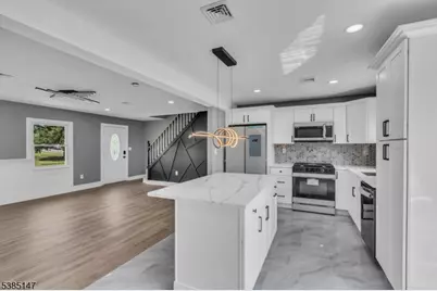 14 Melbourne Ln, Willingboro Twp., NJ 08046 - Photo 3