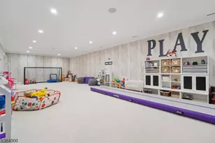 49 Woodcrest Ave, Millburn, NJ 07078 - Photo 33