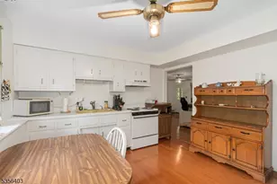 87 Ivy Ln, Bridgewater, NJ 08807 - Photo 23