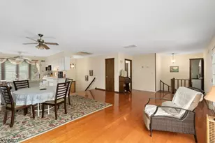 87 Ivy Ln, Bridgewater, NJ 08807 - Photo 7