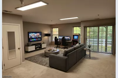 1005 Wendover Ct, Randolph Township, NJ 07869 - Photo 5