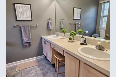 1005 Wendover Ct, Randolph Township, NJ 07869 - Photo 13