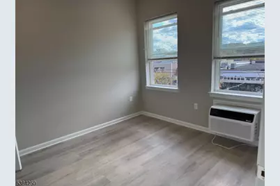 10-12 E Washington Ave #201, Washington Boro, NJ 07882 - Photo 5