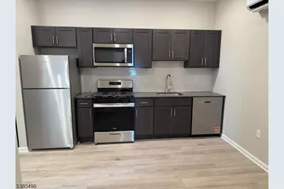 10-12 E Washington Ave #202, Washington Boro, NJ 07882 - Photo 3