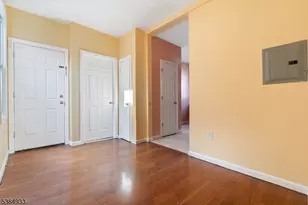 87 Columbia Ave, Newark, NJ 07106 - Photo 9