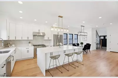 34 Grant Ave, New Providence, NJ 07974 - Photo 11