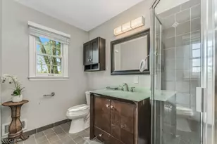 48 W Main St, Mendham Township, NJ 07945 - Photo 19