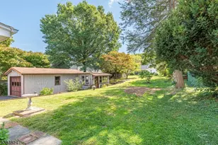 63 Main St, Bloomsbury, NJ 08804 - Photo 25