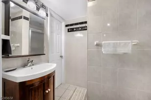 224 Edgar Pl, Elizabeth, NJ 07202 - Photo 19