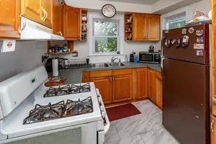 126 W High St, Bound Brook, NJ 08805 - Photo 33