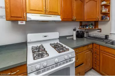 126 W High St, Bound Brook, NJ 08805 - Photo 35