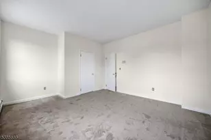 250 Woodcliff Ave, Little Falls Township, NJ 07424 - Photo 19