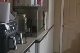 25 Morton Pl, Jersey City, NJ 07305 - Photo 7