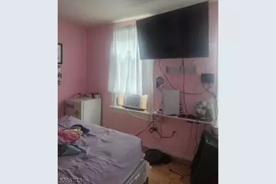 25 Morton Pl, Jersey City, NJ 07305 - Photo 1