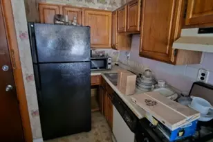 289 A Clerk St, Jersey City, NJ 07304 - Photo 7