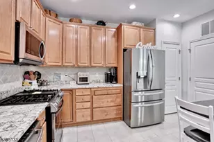 8415 Warren's Way, Wanaque, NJ 07465 - Photo 11