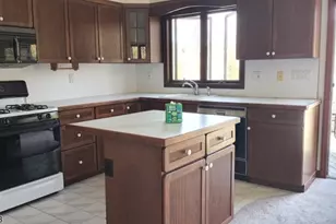 83 Lakeside Dr, Vernon, NJ 07461 - Photo 17