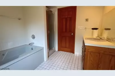 83 Lakeside Dr, Vernon, NJ 07461 - Photo 11