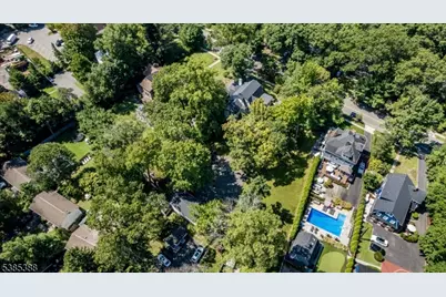 163 Park St, Montclair, NJ 07042 - Photo 15