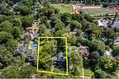 163 Park St, Montclair, NJ 07042 - Photo 11