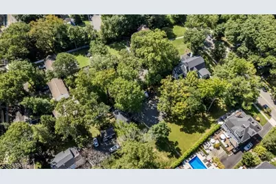 163 Park St, Montclair, NJ 07042 - Photo 19