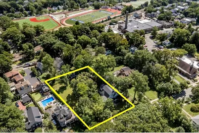 163 Park St, Montclair, NJ 07042 - Photo 9