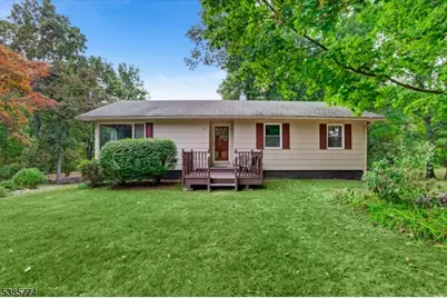 30 Lounsberry Hollow Rd, Vernon, NJ 07461 - Photo 1