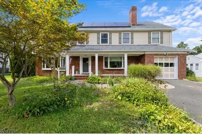 1256 Poplar Ave, Mountainside, NJ 07092 - Photo 1