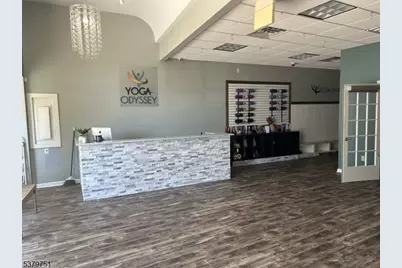 8 W Main St, Somerville, NJ 08876 - Photo 5