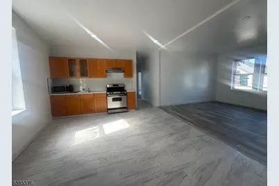 105 Filmore St, Phillipsburg, NJ 08865 - Photo 3