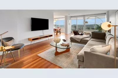 1 Claridge Dr #723, Verona, NJ 07044 - Photo 3