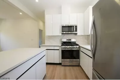 776 Bergen St Unit #2L, Newark, NJ 07108 - Photo 9