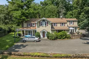 12 Dove Hollow Ln, Bethlehem Township, NJ 08827 - Photo 3