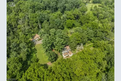 1-2 Dove Hollow Ln, Bethlehem Township, NJ 08827 - Photo 7