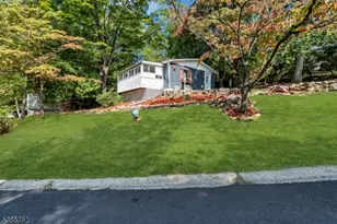 11 Northwood Dr, High Bridge, NJ 08829 - Photo 1