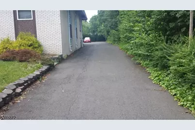 967 Park Ave, Plainfield, NJ 07060 - Photo 5