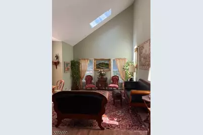 72 Bissell Rd, Tewksbury Township, NJ 08833 - Photo 5