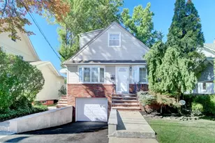 628 Maplewood Ave, Roselle Park, NJ 07204 - Photo 1