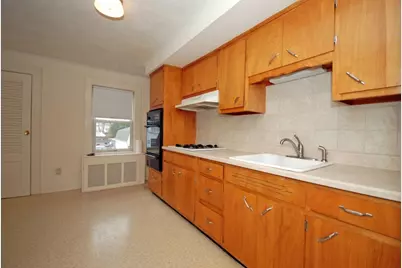 10 Center Pl, Chatham, NJ 07928 - Photo 3