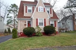 10 Center Pl, Chatham, NJ 07928 - Photo 1